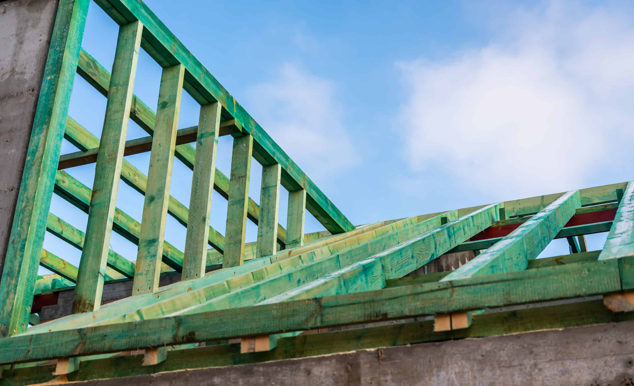 wooden roof structure for new home